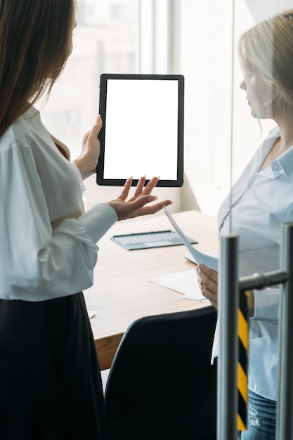 Online information office worker digital mockup