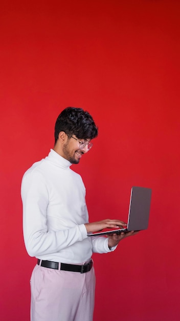 Online job internet research geek guy using laptop