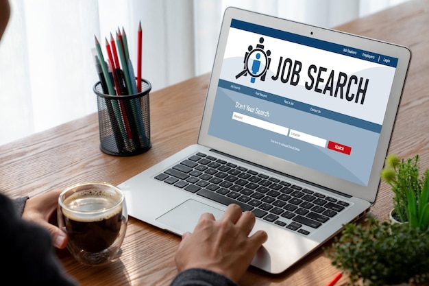 Online job search on modish website for worker to search for job opportunities