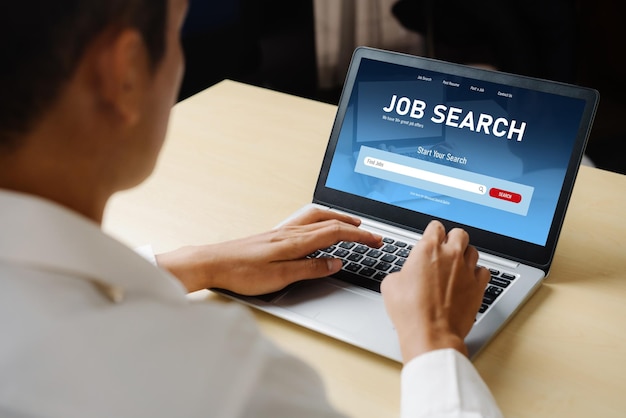 Online job search on modish website for worker to search for job opportunities