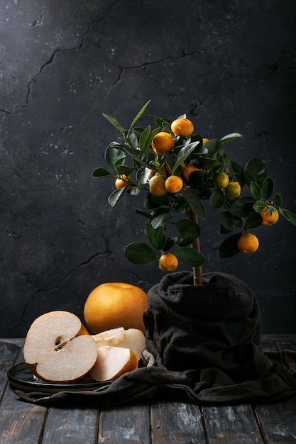 Orange Juice served with oranges