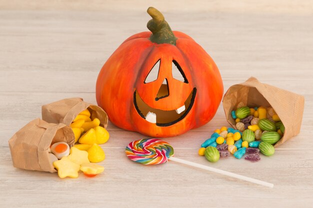 Photo orange pumpkin halloween and baubles.