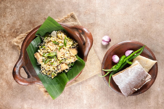 Oseng taoge or kecambah jambal roti or stir fry bean sprouts with salted fish.