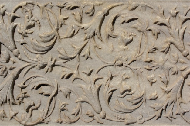 Ottoman marble carving art in floral patterns