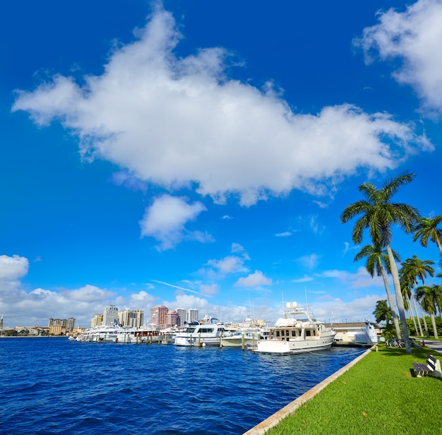 Palm Beach skyline  royal Park bridge Florida