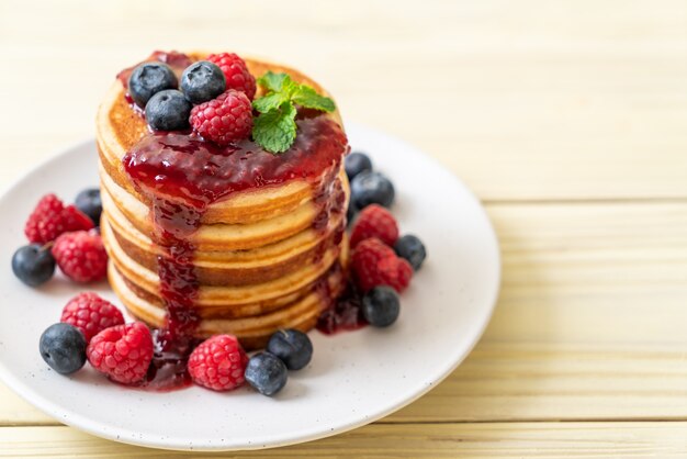 pancake with fresh raspberries and blueberries