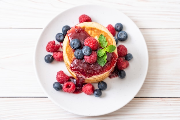 pancake with fresh raspberries and blueberries