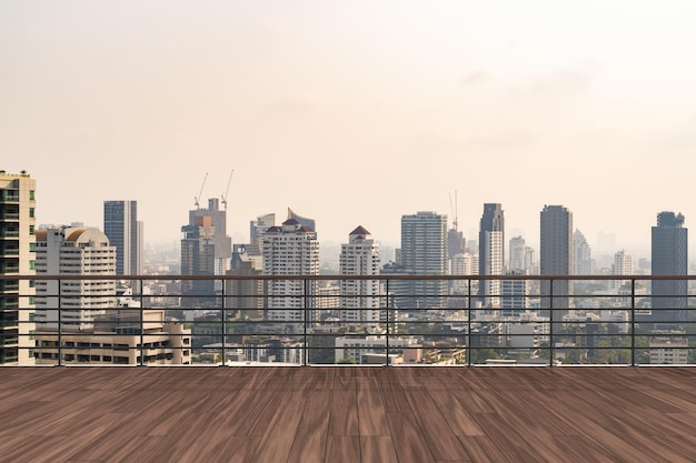 Photo panoramic bangkok skyline view wooden observatory deck on rooftop daytime luxury asian corporate and residential lifestyle financial city downtown real estate product display mockup empty roof