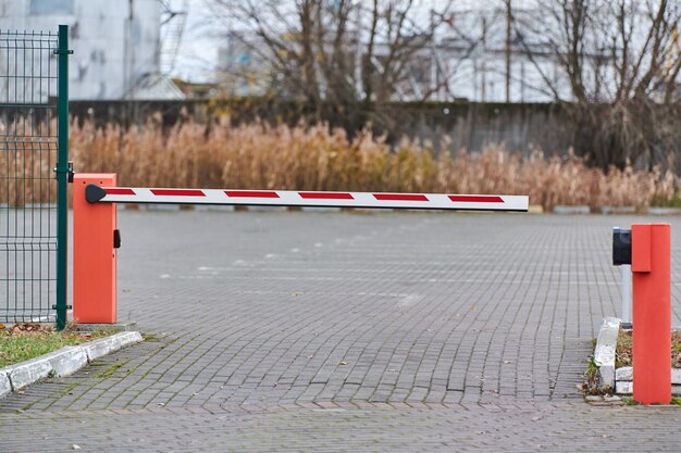 Photo parking gate automatic car barrier system for car-park security white red boom gate