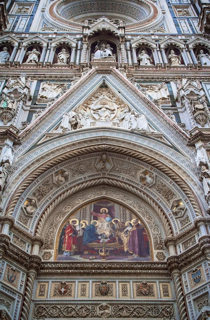 Parts and elements of the facade the Duomo, Florence