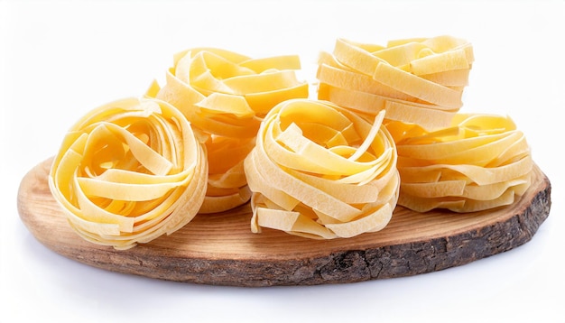 Photo pasta tagliatelle isolated on white background raw pasta italian food