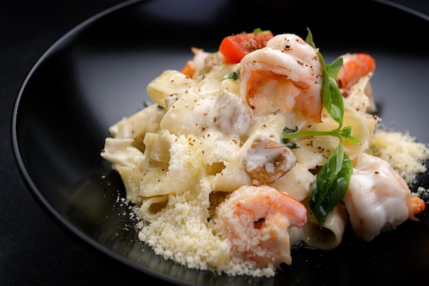 Pasta with shrimp cheese mushrooms and vegetables