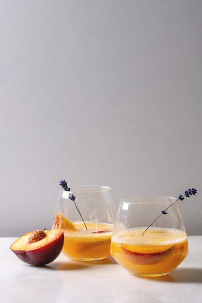 Peach cocktail lemonade