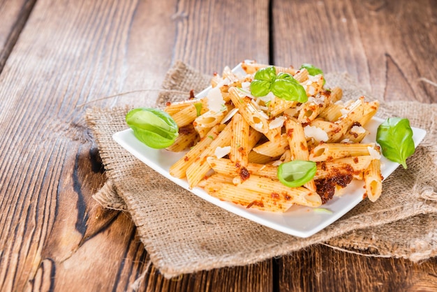 Penne with Tomato Pesto