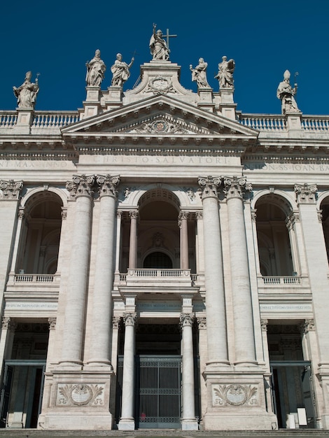 Photo Architecture building in Rome against the clear sky