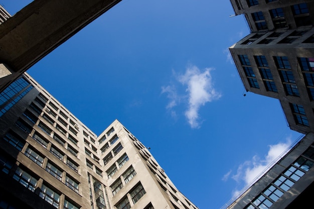 Picture of tall modern building with windows