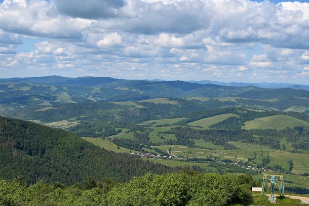 picturesque and beautiful mountain scenery