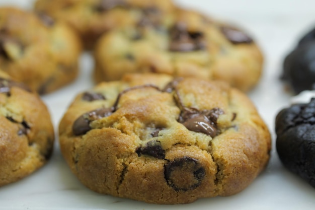 A pile of white chocolate chip close up