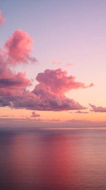 Photo pink clouds on a sky during sunset