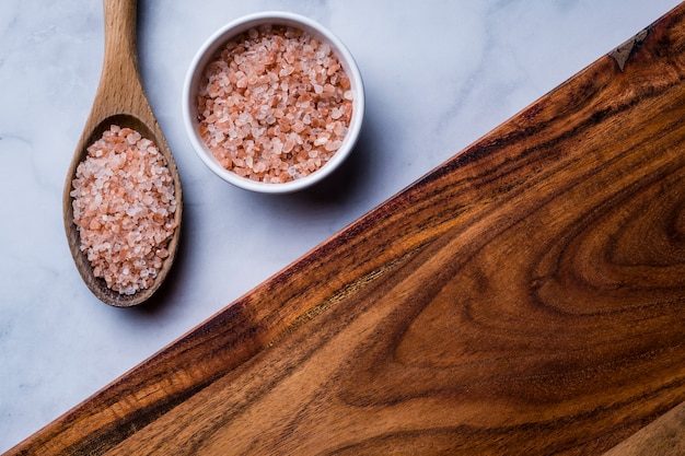 Pink himalayan salt