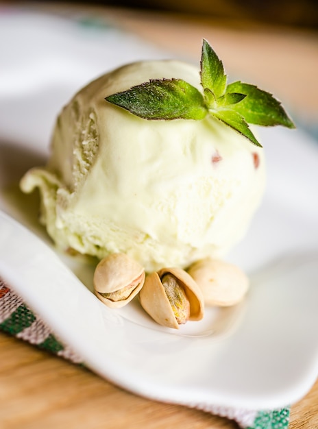 Pistachio ice cream