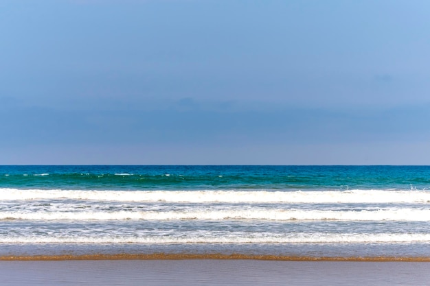 playa hermosa ecuador, santa Elena montaita