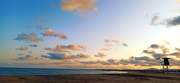 Playa Honda al atardecer en Lanzarote