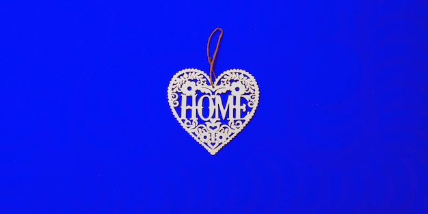 Plywood topper, white heart, top view, inscription Home,