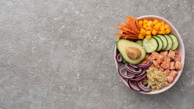 Poke bowl Quinoa with salmon and vegetables