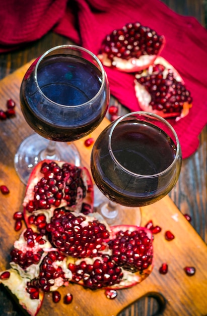 Pomegranate juice wine