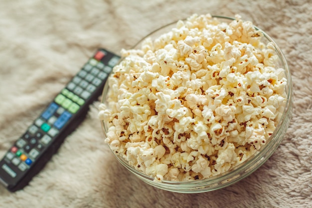 Popcorn in glass bowl