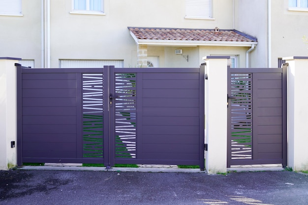 Portal grey high modern home steel gray door aluminum gate slats suburb house