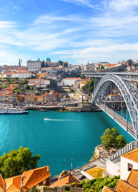 Porto oldtown wine port skyline 