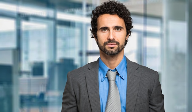 Photo portrait of a handsome businessman