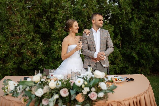 Portrait of the newlyweds at the presidium