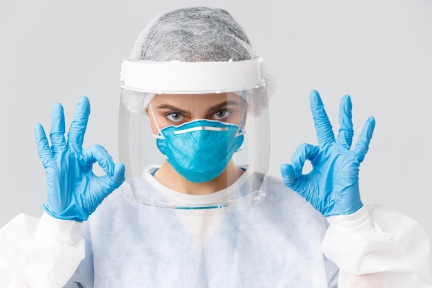 Photo portrait of woman wearing mask