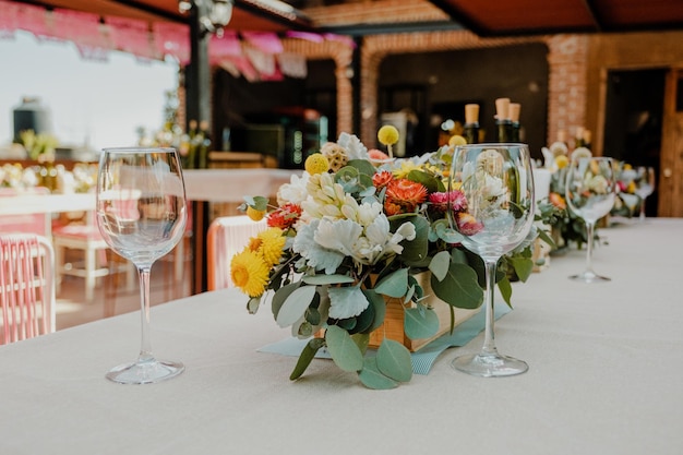 Photo potted plant on table