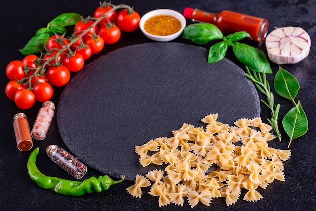 Preparation of tasty fresh pasta with vegetables