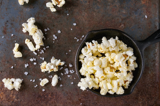 Prepared salted popcorn