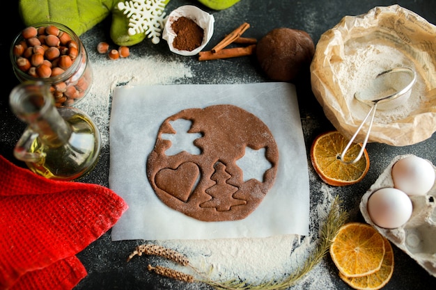 The process of making christmas cookiesHomemade cookies gingerbread cookie on Christmas