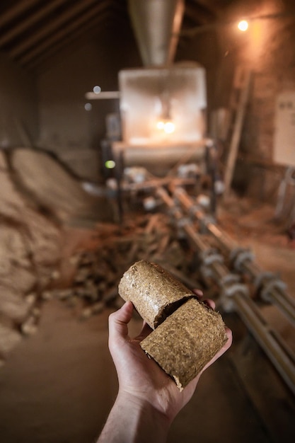 Processing of hay for biomass on the farm