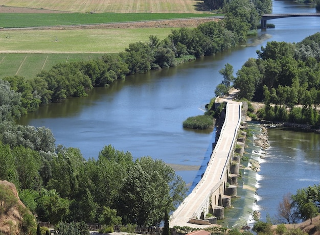 Puente sobre el rio DUero en Toro Zamora