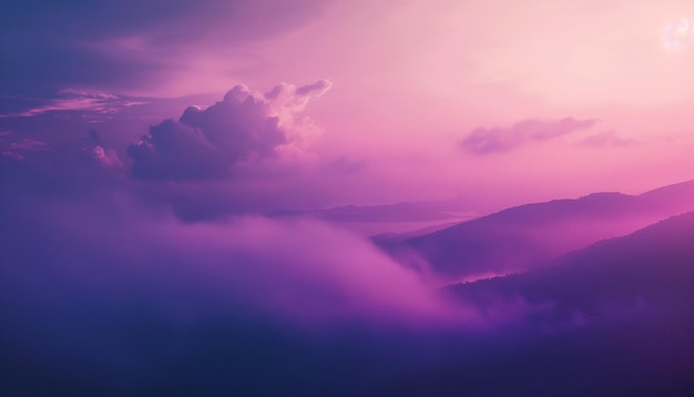 Photo a purple sky with a purple and pink cloud in the middle