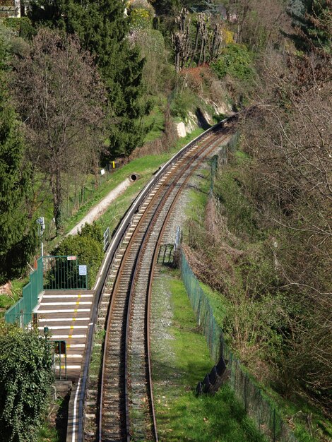 Railway tracks for train