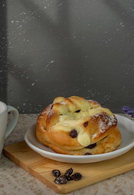 Raisin Bun served with coffee