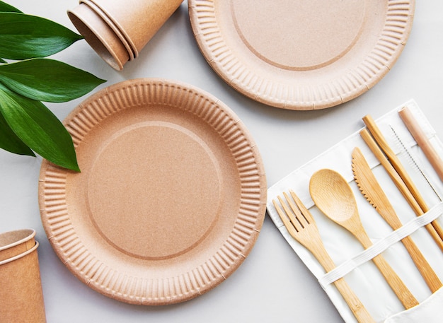 Recycled tableware