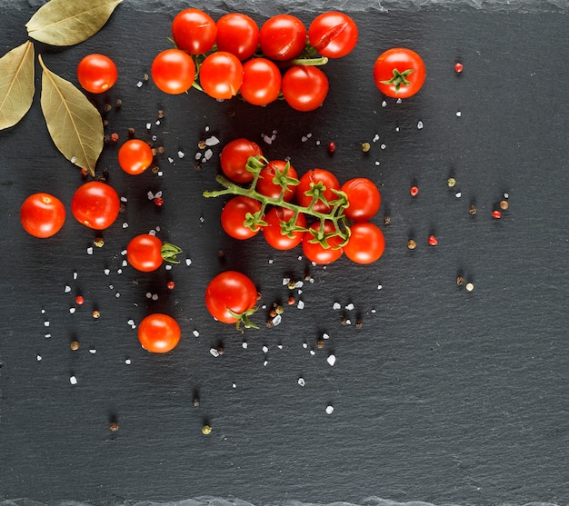 Red cherry tomatoes 