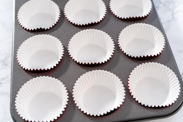 Red Velvet Cupcakes with White Chocolate Ganache Frosting