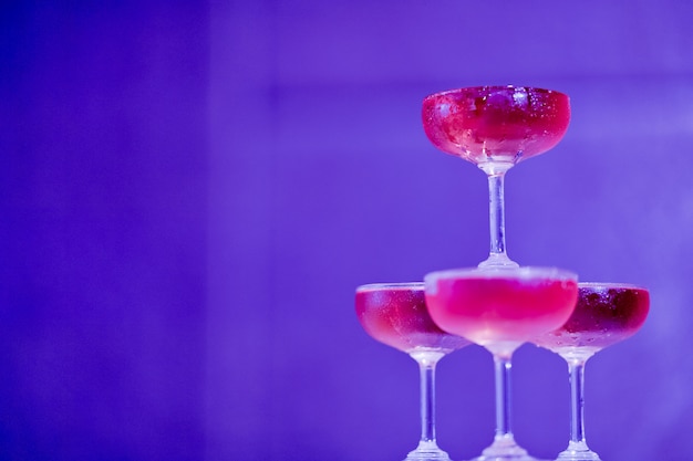 red wine glass with bokeh background