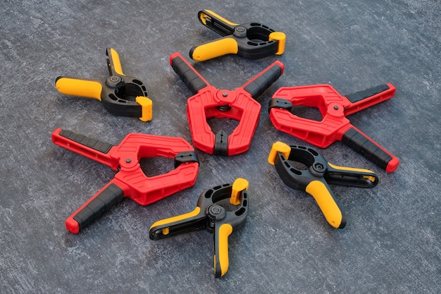 Photo red and yellow spring clamps